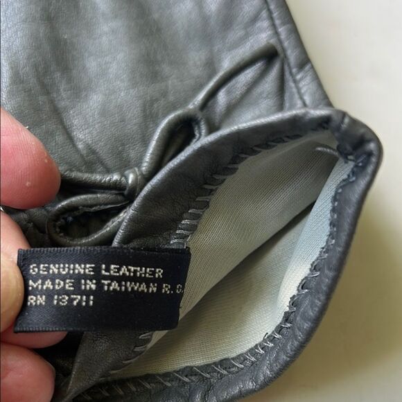 Vintage elegant gray Leather Gloves small - Picture 6 of 6